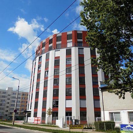 Ubytovaci Zarizeni Koleje Pedagog Budweis Exterior foto